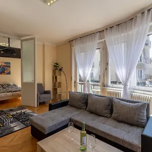Location, Family Friendly Panorama View By Nw Appartamento